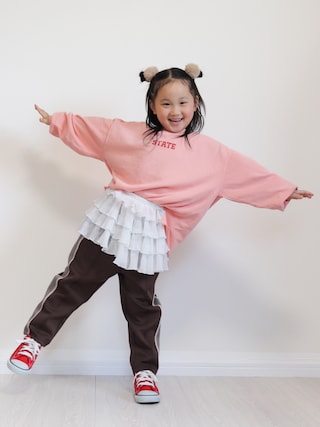 「CIAOPANIC TYPY（チャオパニックティピー）の【WEB限定】【KIDS】ピグメント加工ロゴポイントスウェット（スウェット）」を使った、yuto@airiさん（キッズ・110cm）の秋コーディネート