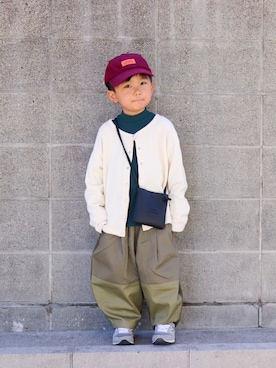 「UNIVERSAL OVERALL（ユニバーサルオーバーオール）のアイテム（帽子）」を使った、yuto@airiさん（キッズ・100cm）の秋コーディネート