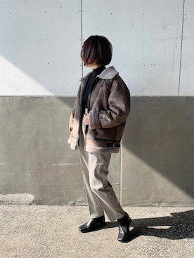 「チェック柄に恋してる」｜「アイテム（ムートンコート）」を使った、minaさん（レディース・159cm）の秋コーディネート