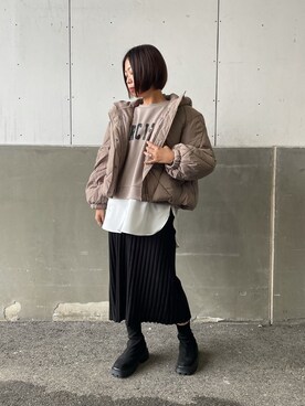 「秋トレンド2021」｜「アイテム（ダウンジャケット/コート）」を使った、minaさん（レディース・159cm）の秋コーディネート