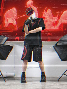 亞當碎骨さんのコーディネート