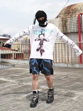 亞當碎骨さんのコーディネート