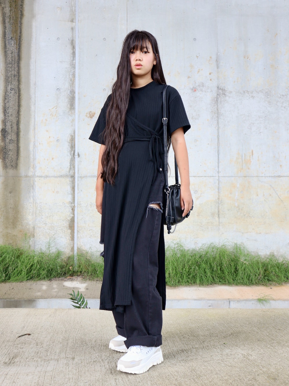 リネンレイヤードロングワンピース　ブラック×オフ美品 リネンレイヤードロングワンピース ブラック×オフ美品 セール