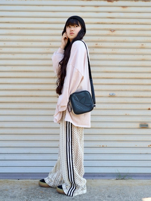 adidas ハンドバッグ ラインストーン クラッチバッグ