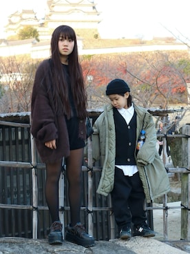 「アイテム（ショルダーバッグ）」を使った、花音さん（キッズ・149cm）の冬コーディネート