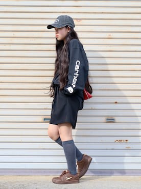 花音さんの（Carhartt | カーハート）を使ったコーディネート