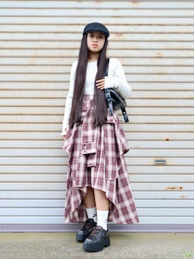 「アイテム（ハンドバッグ）」を使った、花音さん（キッズ・149cm）の秋コーディネート
