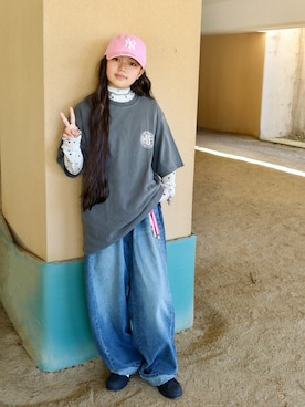 「adidas（アディダス）のアイテム」を使った、花音さん（キッズ・149cm）の秋コーディネート