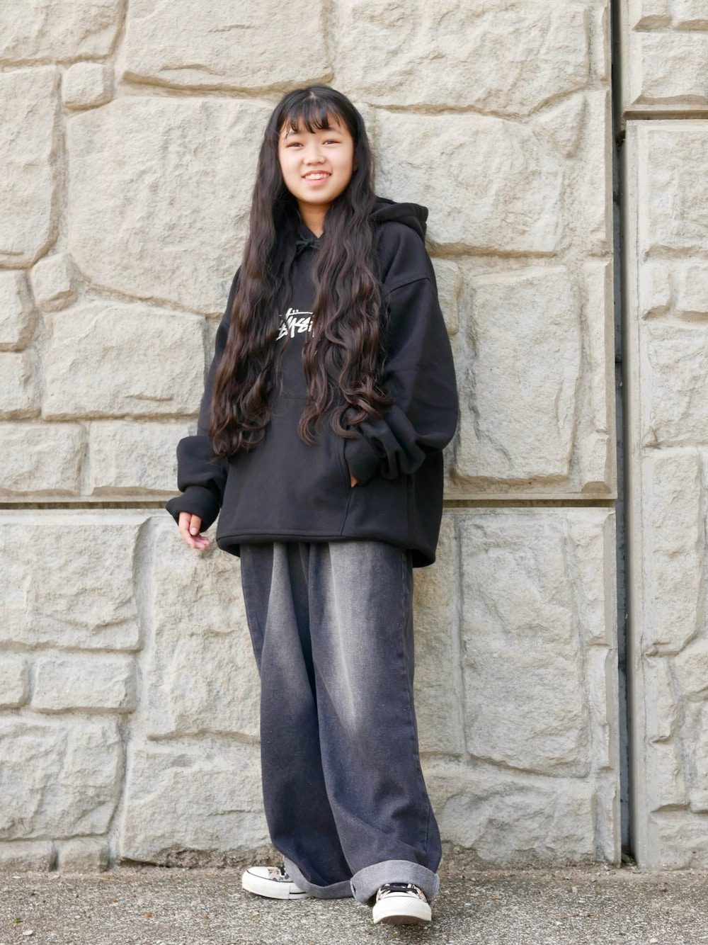 STUSSY 鬼フェードパーカー 鬼太バギーパンツ コーデ ストリート 