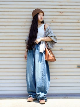 「アイテム（デニムパンツ）」を使った、花音さん（キッズ・149cm）の夏コーディネート
