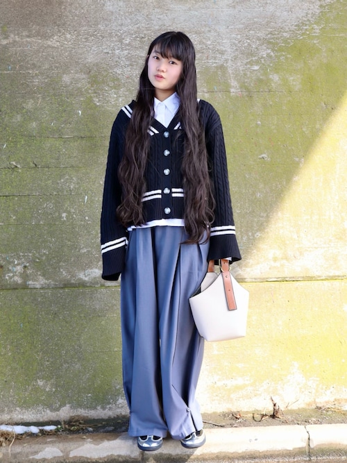 セール】上品さとカジュアルさが魅力。ワイドスリーブ胸刺繍カレッジ風