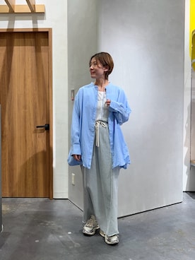 「CIAOPANIC TYPY（チャオパニックティピー）の【羽織としても◎】アソート柄裾バルーンチュニックブラウス（シャツ/ブラウス、ブルー系）」を使った、ayaさん（レディース・158cm）の春コーディネート