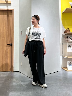 「CIAOPANIC TYPY（チャオパニックティピー）の【とにかくトリコ/5サイズ展開】とろみイージーパンツ（スラックス、ブラック系）」を使った、ayaさん（レディース・158cm）の夏コーディネート