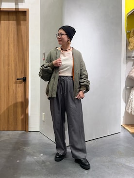 「アイテム（MA-1）」を使った、ayaさん（レディース・158cm）の秋コーディネート