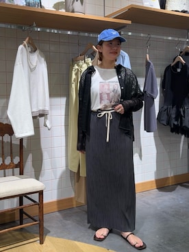 「CIAOPANIC TYPY（チャオパニックティピー）のカットプリーツウエスト紐Iラインスカート（スカート、ブラック系）」を使った、ayaさん（レディース・158cm）の春コーディネート