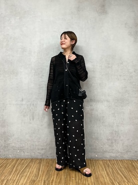 「CIAOPANIC TYPY（チャオパニックティピー）の襟付きプリーツカットレースシアーカーデ（Tシャツ/カットソー、ブラック系）」を使った、ayaさん（レディース・158cm）の春コーディネート