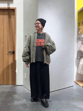 「アイテム（MA-1）」を使った、ayaさん（レディース・158cm）の秋コーディネート