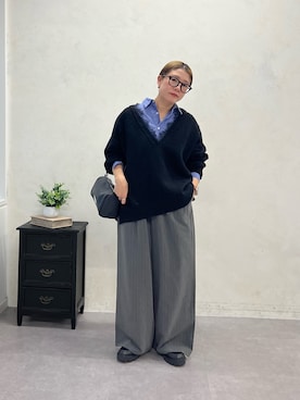 「CIAOPANIC TYPY（チャオパニックティピー）の【一枚着るだけで大人な抜け感】/体系カバー/深Vレースドッキングオーバーニット（ニット/セーター、ブラック系）」を使った、ayaさん（レディース・158cm）の秋コーディネート