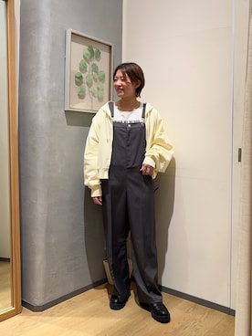 「WILLOW（ウィロー）の【willow】スラックスサロペット（サロペット/オーバーオール、グレー系）」を使った、ayaさん（レディース・158cm）の春コーディネート
