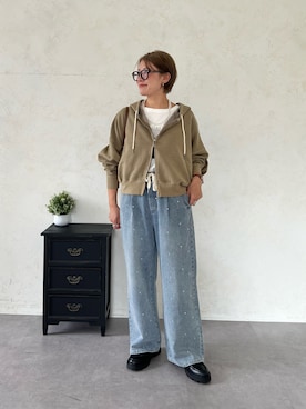 「アイテム（バッグ、イエロー系）」を使った、ayaさん（レディース・158cm）の秋コーディネート