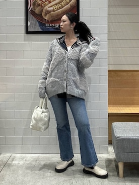 「BAYFLOW（ベイフロー）のアイテム」を使った、ジュネさん（レディース・162cm）の冬コーディネート