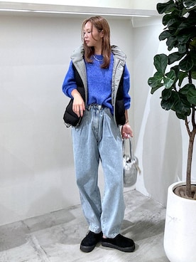 「BAYFLOW」｜「アイテム（スリッポン）」を使った、ジュネさん（レディース・162cm）の秋コーディネート