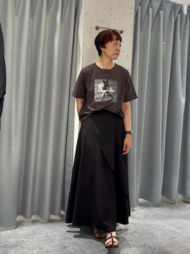 「natural couture（ナチュラルクチュール）のゴールドバックル付きラップフレアスカート（Skirt、ブラック系）」を使った、はせきよさん（レディース・158cm）の夏コーディネート