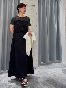 「natural couture（ナチュラルクチュール）のナイロンドッキングワンピース（One piece dress、ブラック系）」を使った、はせきよさん（レディース・158cm）の夏コーディネート