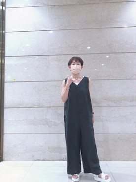 「ブラック×ホワイト」｜「アイテム（オールインワン・サロペット）」を使った、はせきよさん（レディース・160cm）の夏コーディネート