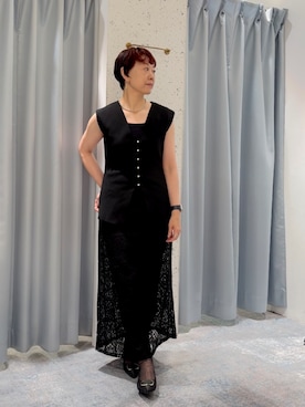 「natural couture（ナチュラルクチュール）の〈Erikoコラボ〉ゴールド釦ニットベスト（ベスト、ブラック系）」を使った、はせきよさん（レディース・158cm）の夏コーディネート