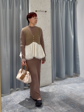 「natural couture（ナチュラルクチュール）の異素材ペプラムベスト×ニットワンピース（ワンピース、ブラウン系）」を使った、はせきよさん（レディース・158cm）の秋コーディネート