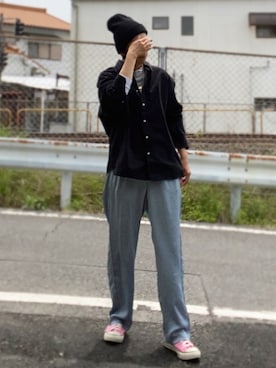 「サテンパンツ」｜「アイテム（ニットキャップ/ビーニー）」を使った、yukinoさん（レディース・164cm）の春コーディネート