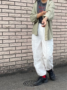 「TODAYFUL（トゥデイフル）のアイテム（カーゴパンツ）」を使った、yukinoさん（レディース・164cm）の春コーディネート