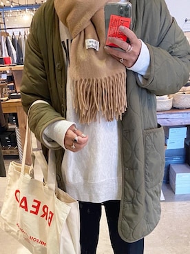 「Acne Studios（アクネストゥディオズ）のACNE STUDIOS CANADA マフラー（マフラー）」を使った、yukinoさん（レディース・164cm）の冬コーディネート