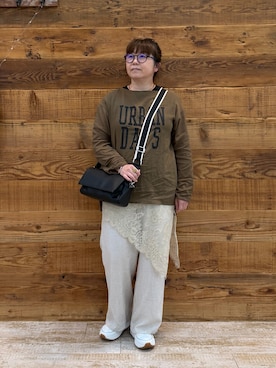 「PUAL CE CIN（ピュアルセシン）の【＠sein___000企画】タッセルチャームショルダーBAG（ショルダーバッグ、ブラック系）」を使った、おおちゃん♡さん（レディース・156cm）の秋コーディネート