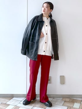 「PBLIM（ページボーイリム）のアイテム（スラックス）」を使った、Yukinaさん（レディース・163cm）の秋コーディネート