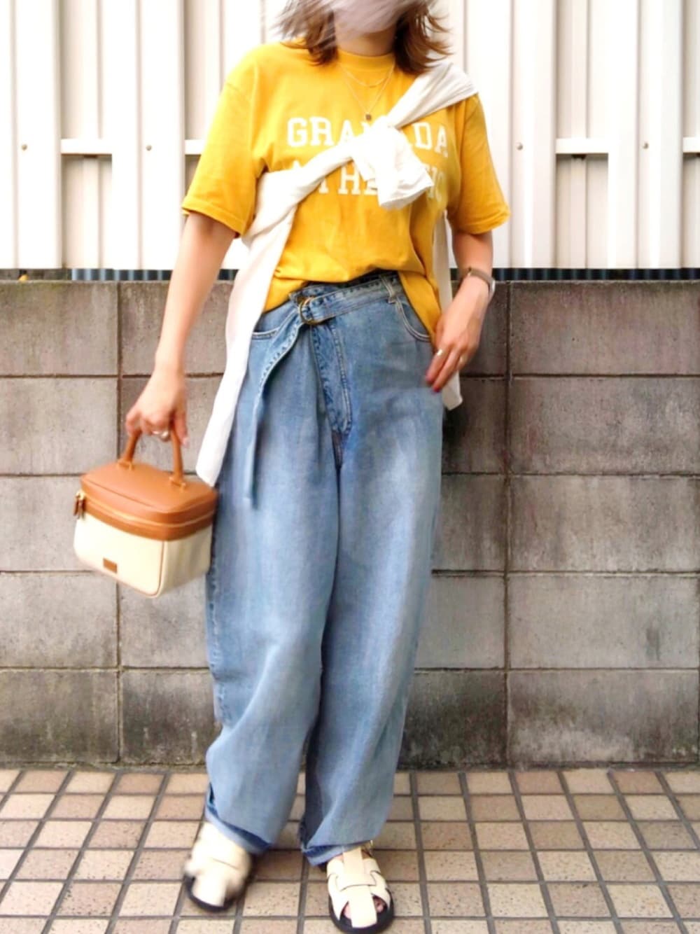 Ameri（アメリ）の「CROSS FRONT PAPA DENIM（デニムパンツ）」 - WEAR