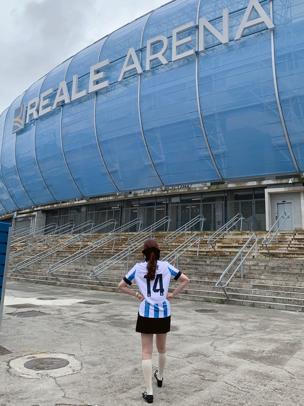 「スポーツミックス、スポーツ観戦、サッカー」｜「nuguのアイテム（その他シューズ、ブラック系）」を使った、kaさん（レディース・167cm）の春コーディネートの1枚目の写真