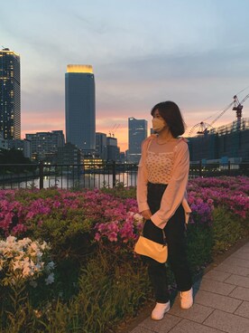 「桃太郎ジーンズ（モモタロウ ジーンズ）のアイテム（デニムパンツ）」を使った、kaさん（レディース・167cm）の春コーディネート