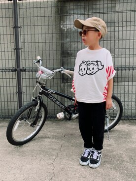 「アイテム（サングラス、ブラウン系）」を使った、HeROさん（キッズ・110cm）の夏コーディネート