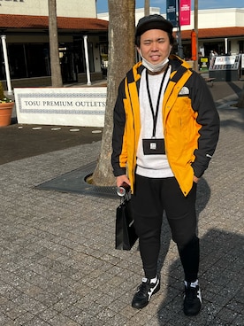 「DIESEL（ディーゼル）のアイテム（財布/小物）」を使った、fukudaniroo7さん（メンズ・172cm）の冬コーディネート