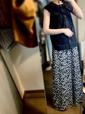 「TOGA PULLA（トーガ　プルラ）のアイテム（アクセサリー）」を使った、ゆさん（レディース・165cm）の夏コーディネート
