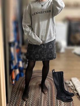 「アイテム（デニムスカート）」を使った、ゆさん（レディース・165cm）の秋コーディネート