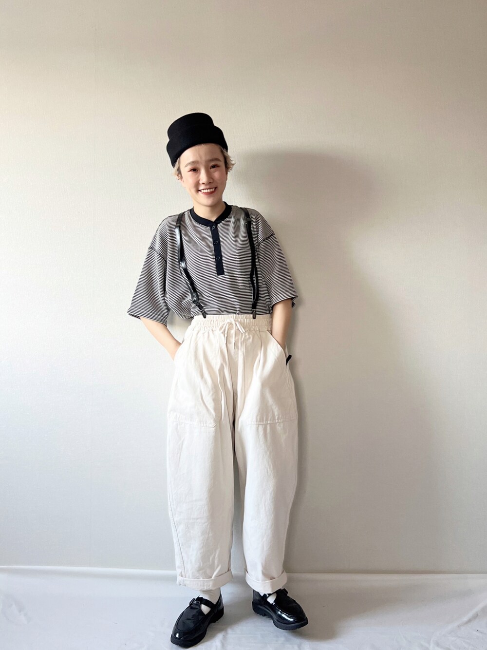 「休日コーデ、シンプル、ボーダー、カジュアルコーデ」｜「MONO-MARTのアイテム（Tシャツ/カットソー、ブラック系）」を使った、2yuka2さん（レディース・162cm）の春コーディネートの1枚目の写真