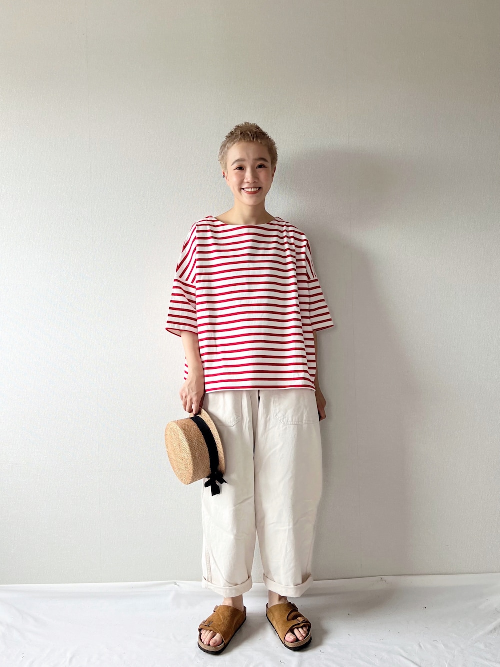 「ルタンリッシュ、夏コーデ、ボーダー、赤ボーダー、カットソー」｜「Le temps richeのバスクボーダーハーフスリーブＴシャツ ＜Le temps riche＞（Tシャツ/カットソー、レッド系）」を使った、2yuka2さん（レディース・162cm）の夏コーディネートの1枚目の写真
