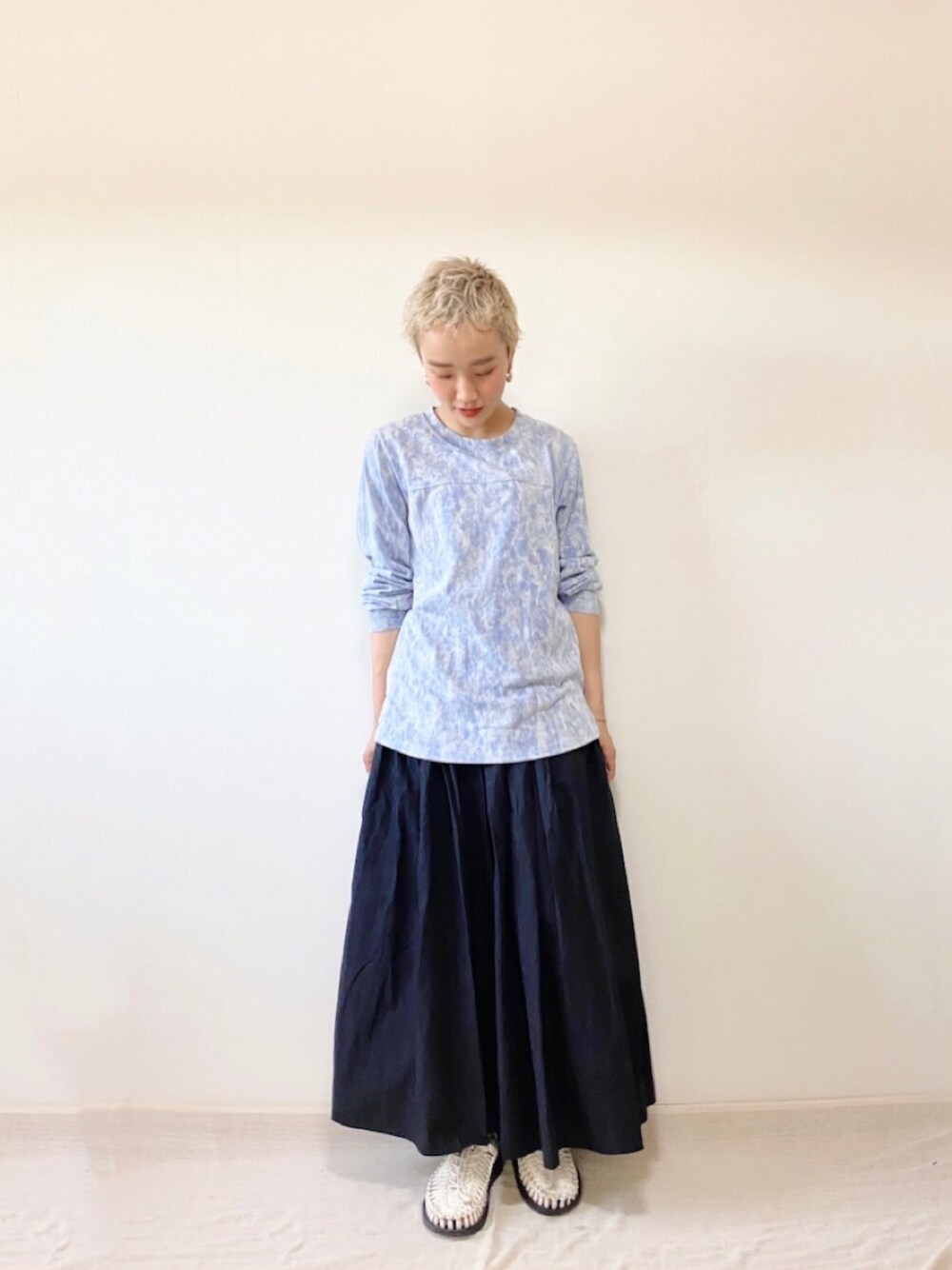 「ナチュラルコーデ、ベリーショート、EACH、eversince、keen」｜「EACH.のアイテム（トップス、ブルー系）」を使った、2yuka2さん（レディース・162cm）の夏コーディネートの1枚目の写真