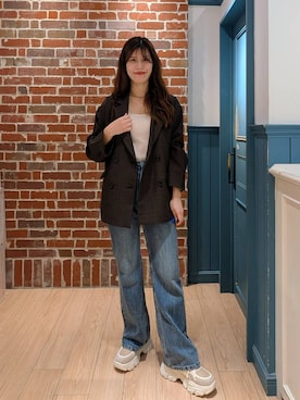「アイテム（テーラードジャケット）」を使った、あやかさん（レディース・163cm・30代）の秋コーディネート