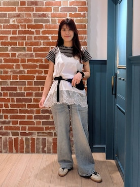 「LOWRYS FARM（ローリーズファーム）のレースデニム　601055（デニムパンツ、ブルー系）」を使った、あやかさん（レディース・163cm）の春コーディネート