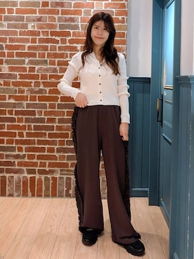 「アイテム（スウェットパンツ）」を使った、あやかさん（レディース・163cm・30代）の秋コーディネート