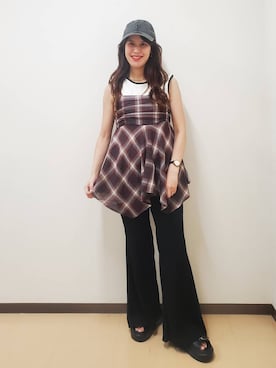 「アイテム（パンツ）」を使った、あやかさん（レディース・163cm・30代）の夏コーディネート